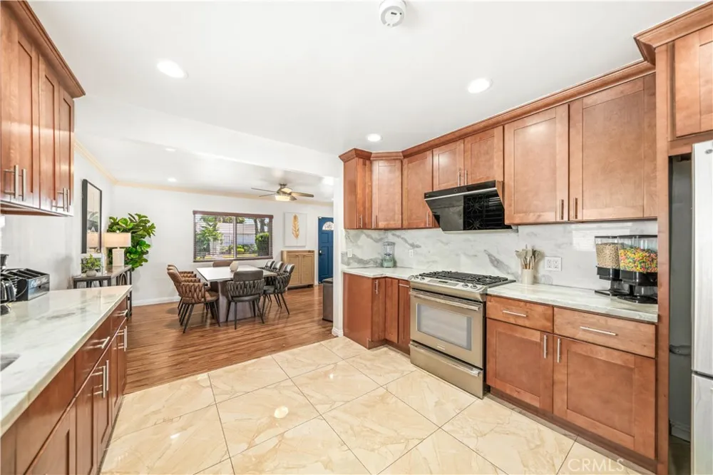 15213 Daphne Avenue Gardena, CA 90249