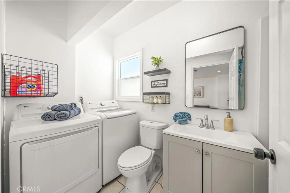 15213 Daphne Avenue Gardena, CA 90249