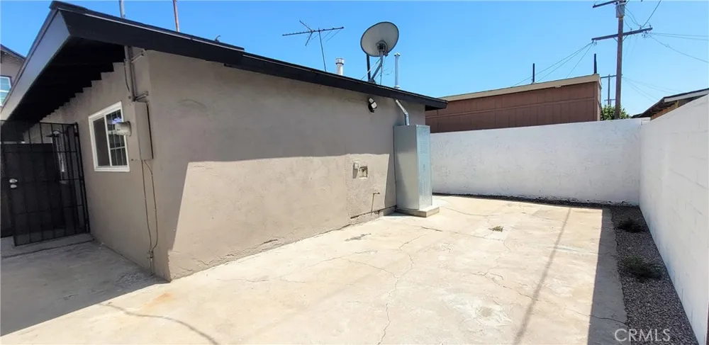 201 S Rowan Avenue Los Angeles, CA 90063