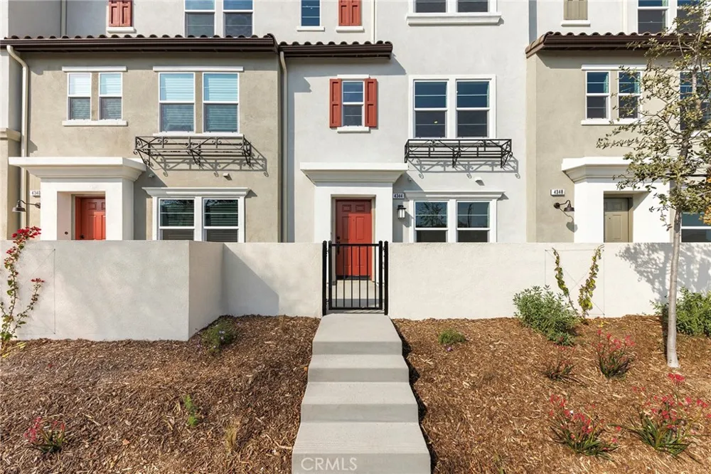 4344 Alamo Arcadia, CA 91006