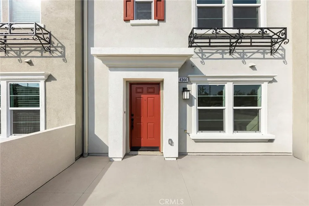 4344 Alamo Arcadia, CA 91006