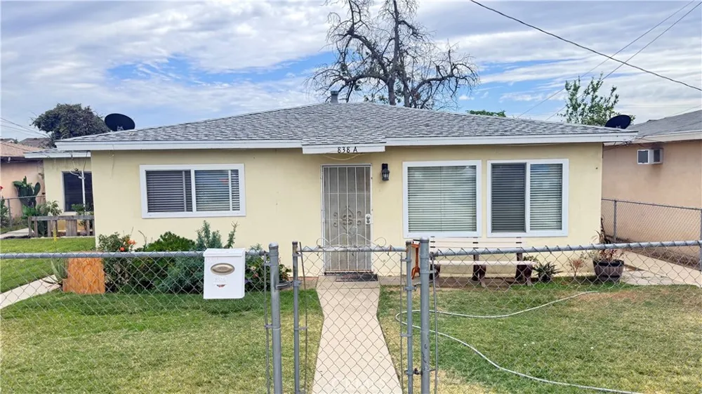 838 Sycamore Court Upland, CA 91786