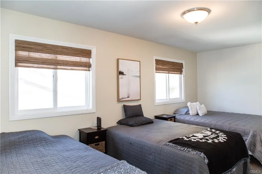 35 A Surfside Surfside, CA 90740