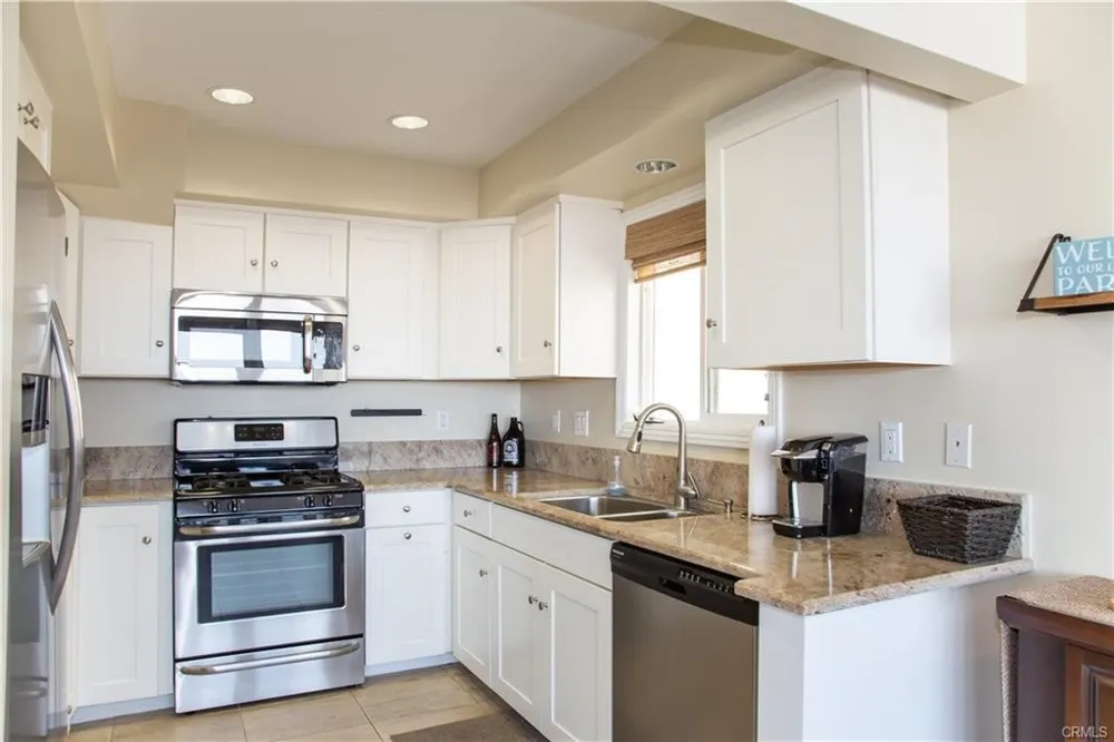 35 A Surfside Surfside, CA 90740