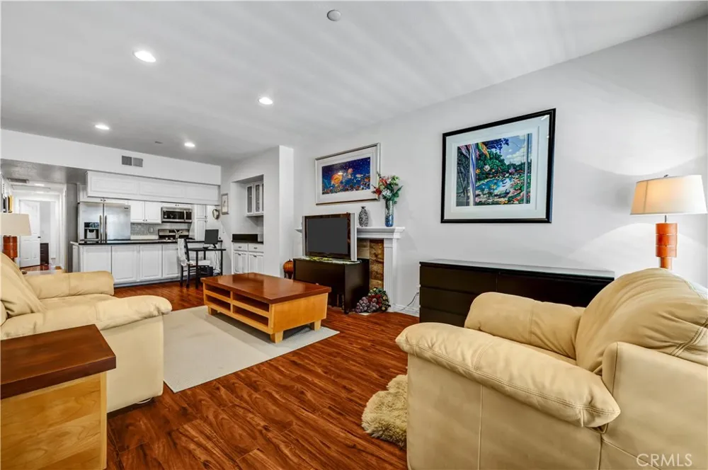 11630 Warner #504 Fountain Valley, CA 92708