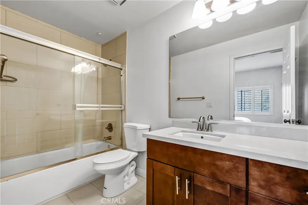 11630 Warner #504 Fountain Valley, CA 92708