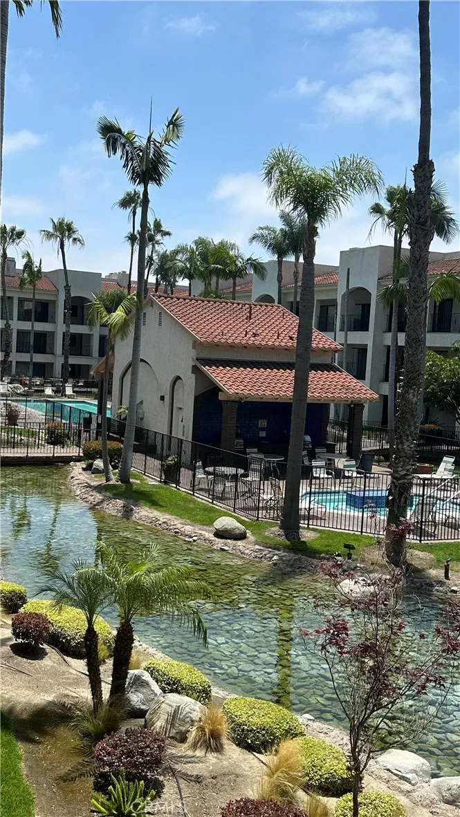 11630 Warner #504 Fountain Valley, CA 92708