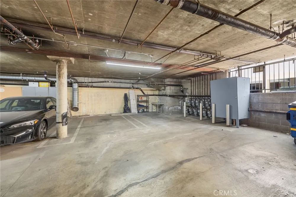 528 E. San Jose Ave #110 Burbank, CA 91501