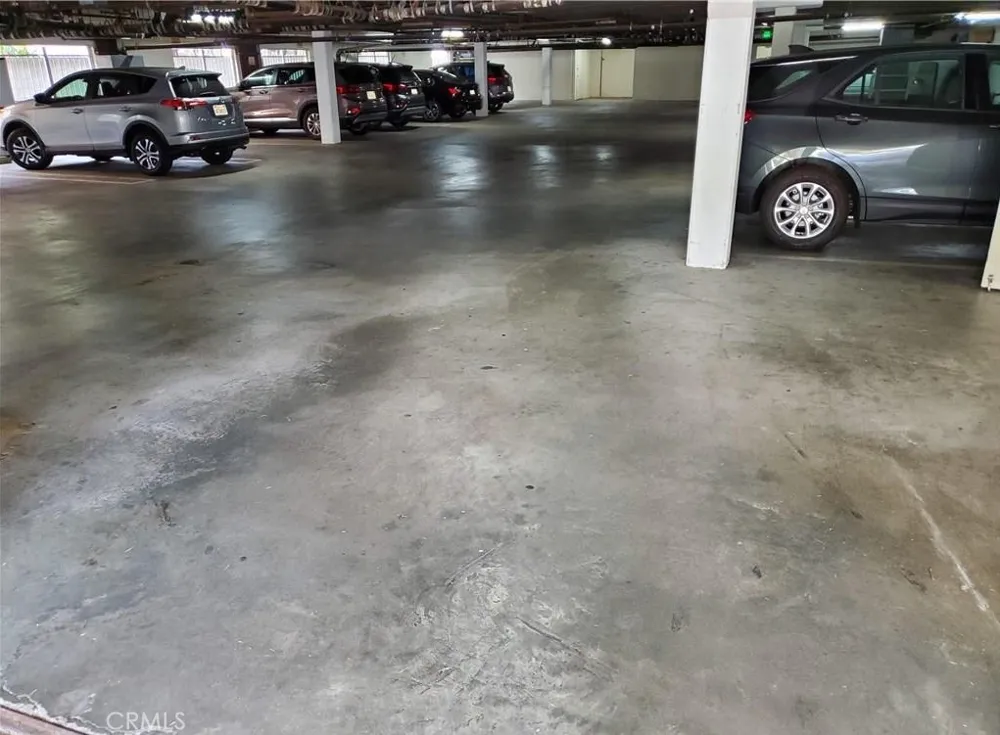 2616 Canada #302 Glendale, CA 91208