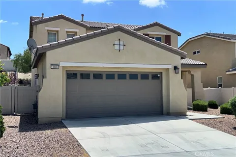16807 Desert Lily