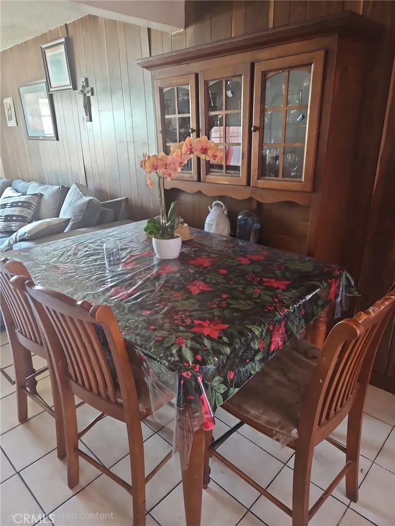 14636 Demblon Baldwin Park, CA 91706