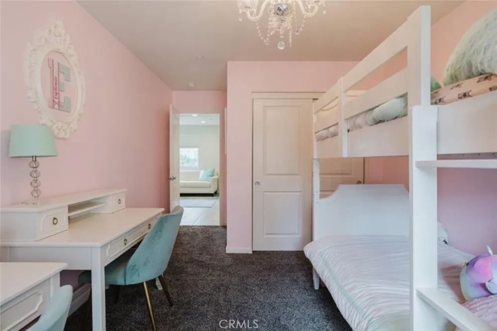 1018 Newberry Lane Claremont, CA 91711