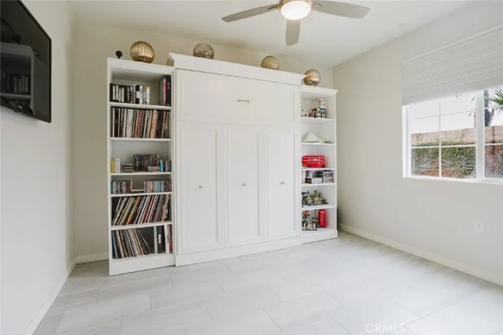 1018 Newberry Lane Claremont, CA 91711