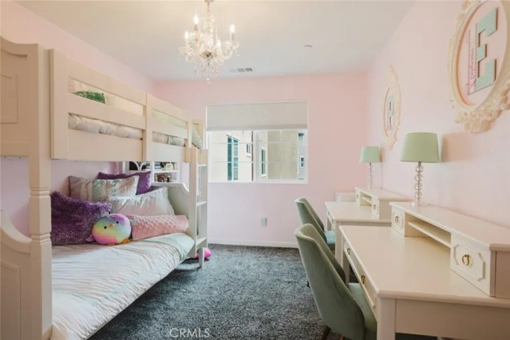 1018 Newberry Lane Claremont, CA 91711