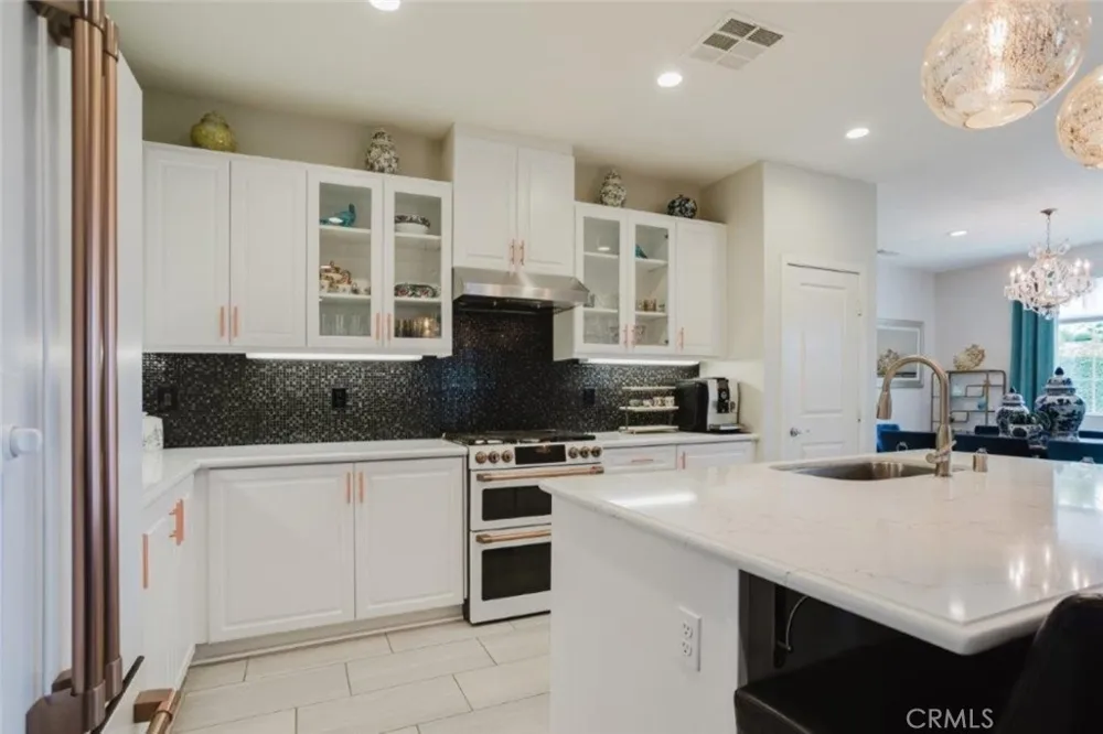 1018 Newberry Lane Claremont, CA 91711