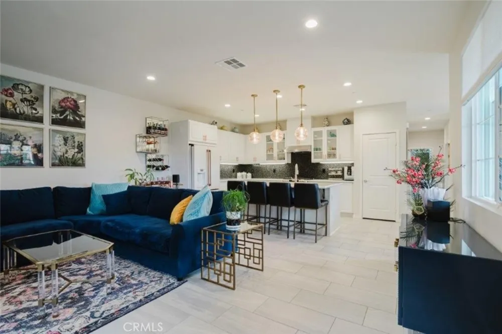 1018 Newberry Lane Claremont, CA 91711