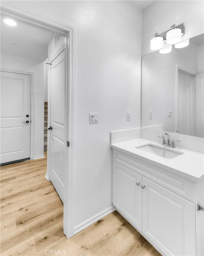 3440 E Santa Clara Ontario, CA 91761