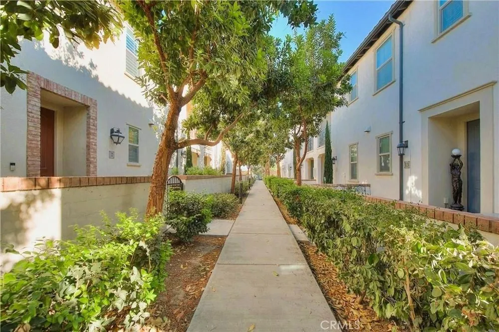 3440 E Santa Clara Ontario, CA 91761