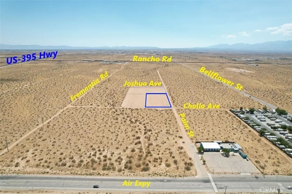 21 Palm Street Adelanto, CA 92301
