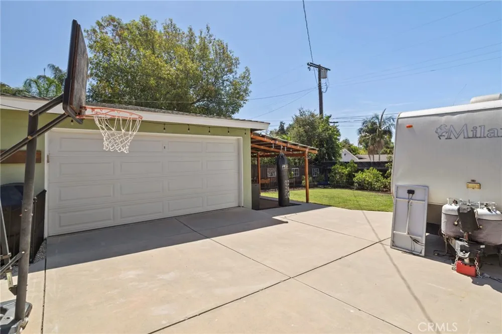420 W 4th San Dimas, CA 91773