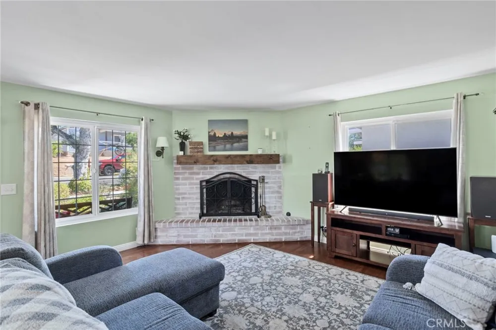 420 W 4th San Dimas, CA 91773