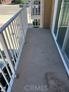 5229 Barranca #4 Covina, CA 91722