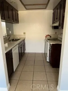 5229 Barranca #4 Covina, CA 91722