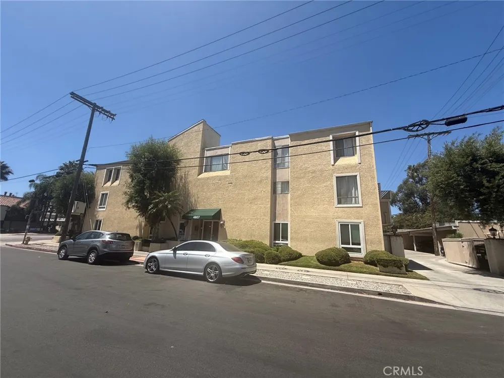 4807 Beck Avenue #4 Valley Village, CA 91601