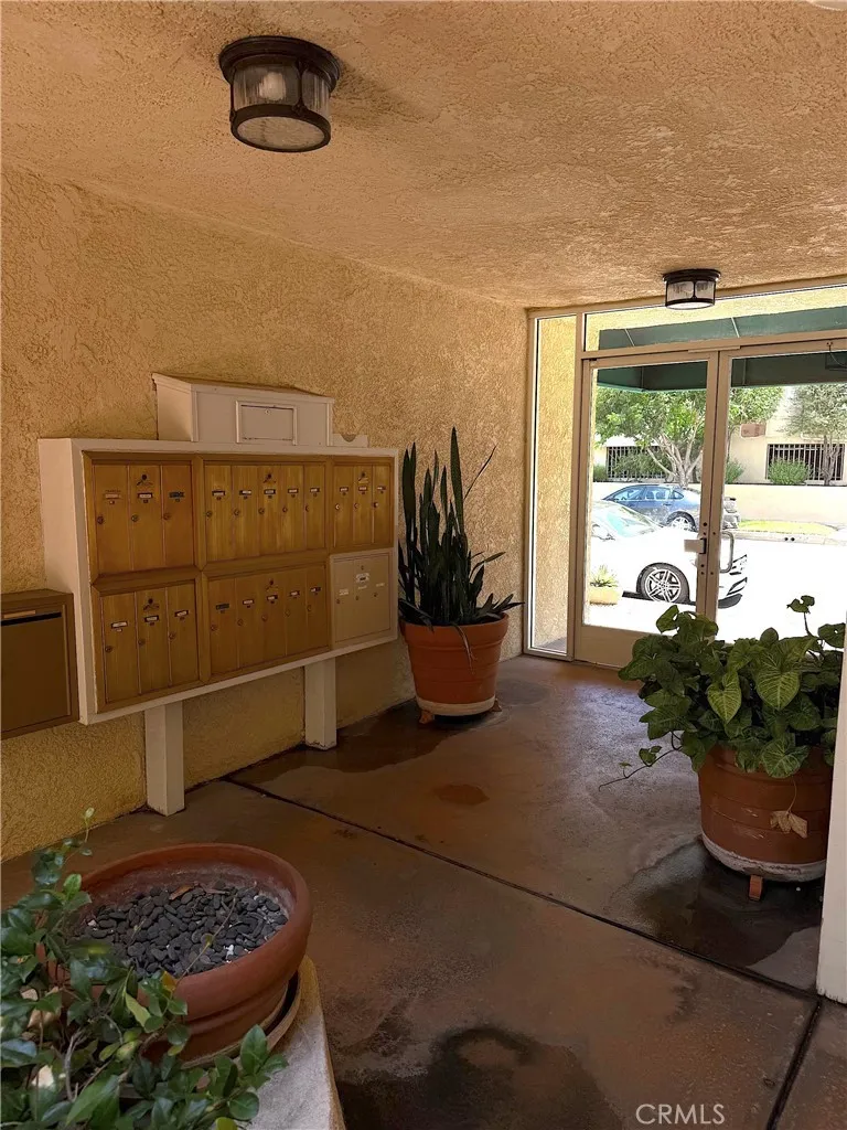 4807 Beck Avenue #4 Valley Village, CA 91601