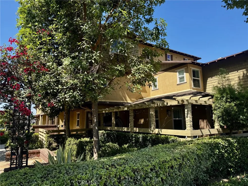 417 S Glendora Glendora, CA 91741