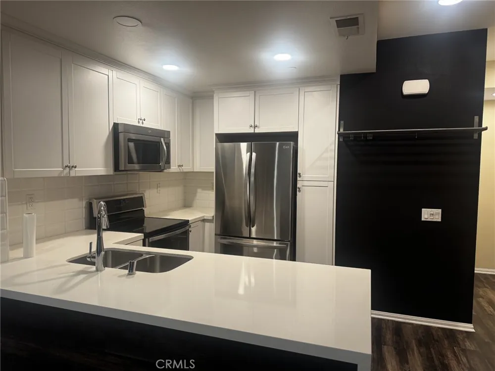 417 S Glendora Glendora, CA 91741