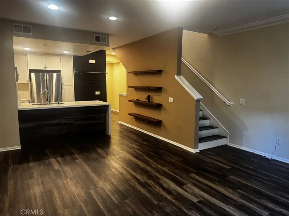417 S Glendora Glendora, CA 91741