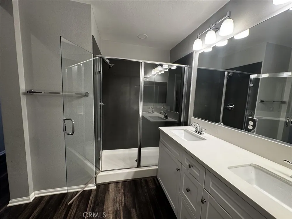417 S Glendora Glendora, CA 91741