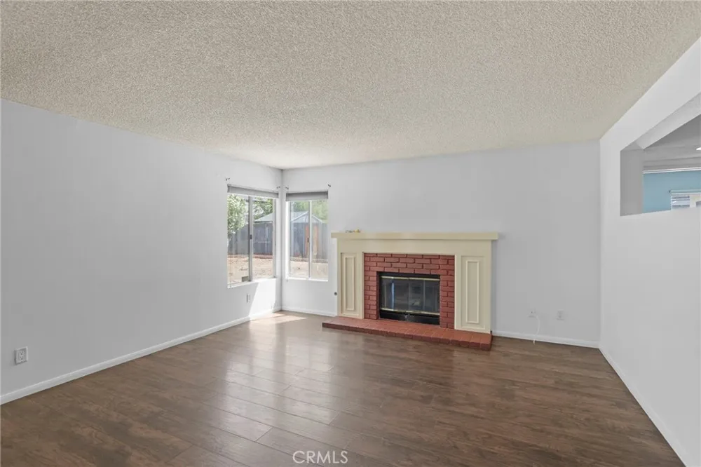 14710 Ponderosa Ranch Victorville, CA 92392