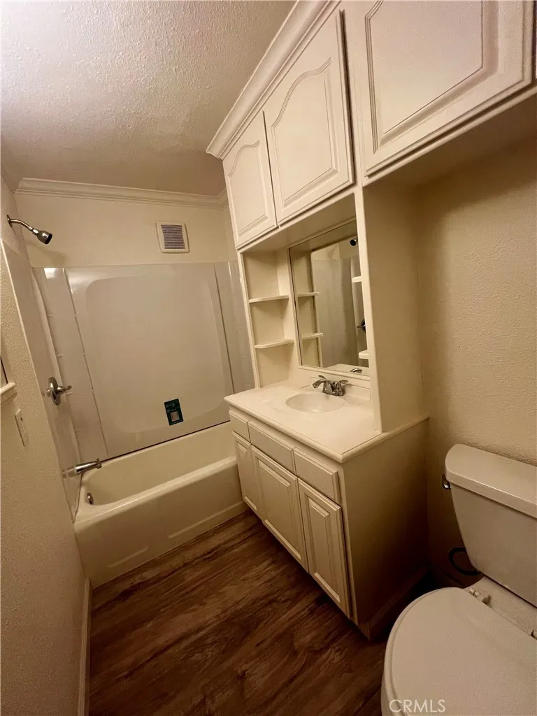 1322 Quincy Bakersfield, CA 93305