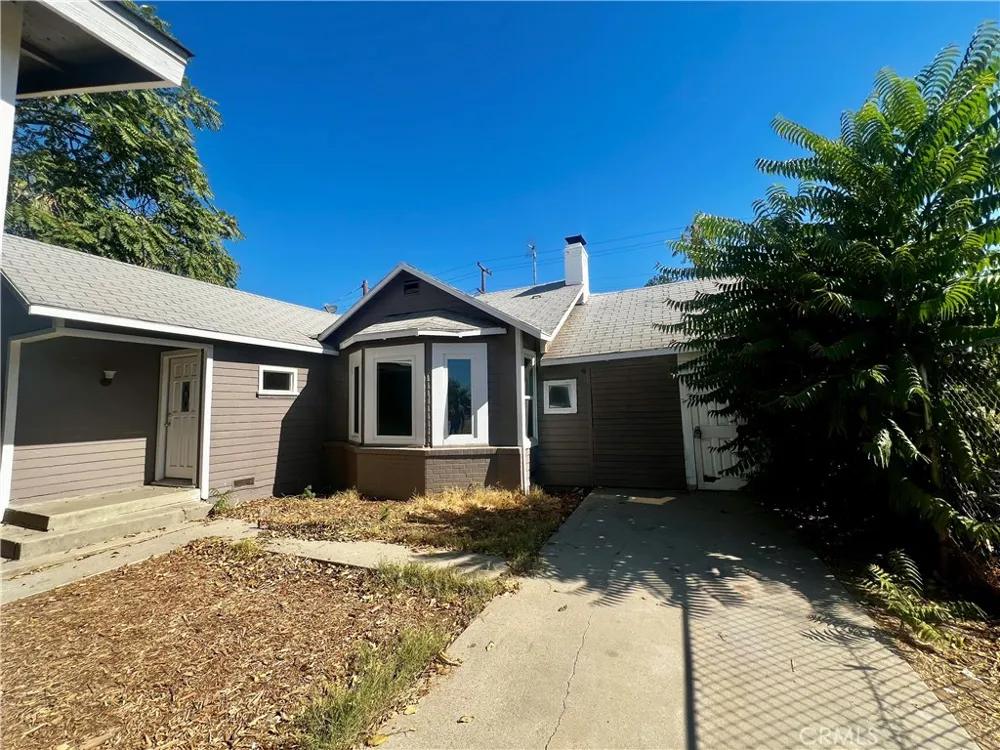 1322 Quincy Bakersfield, CA 93305