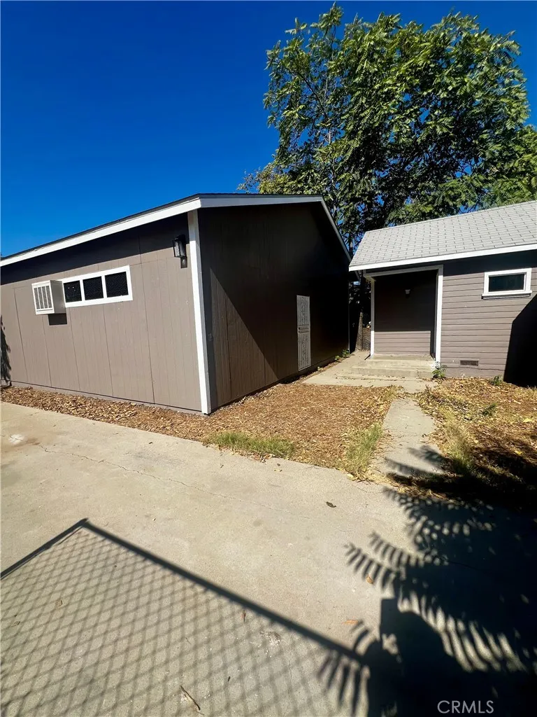 1322 Quincy Bakersfield, CA 93305