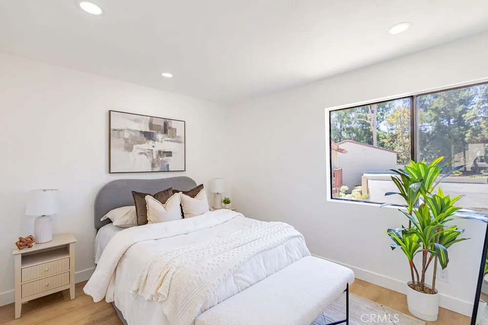 5720 Owensmouth Avenue #131 Woodland Hills, CA 91367