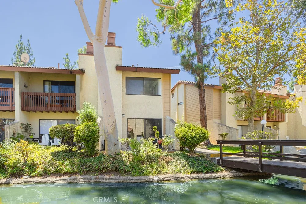 5720 Owensmouth Avenue #131 Woodland Hills, CA 91367
