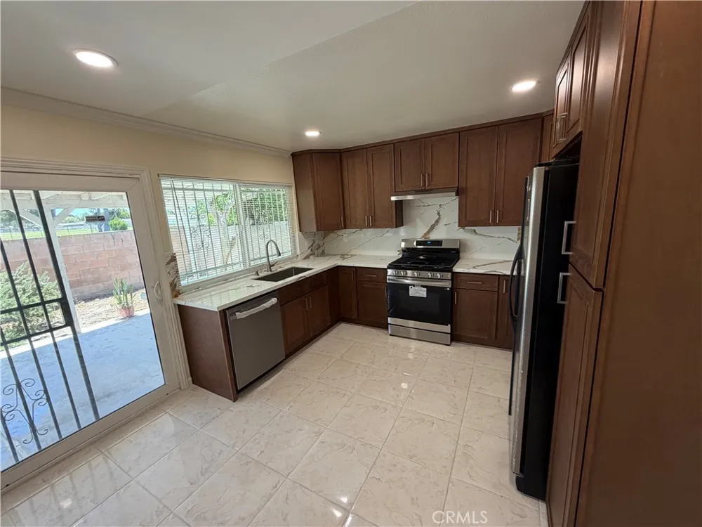 11510 Bertha Cerritos, CA 90703