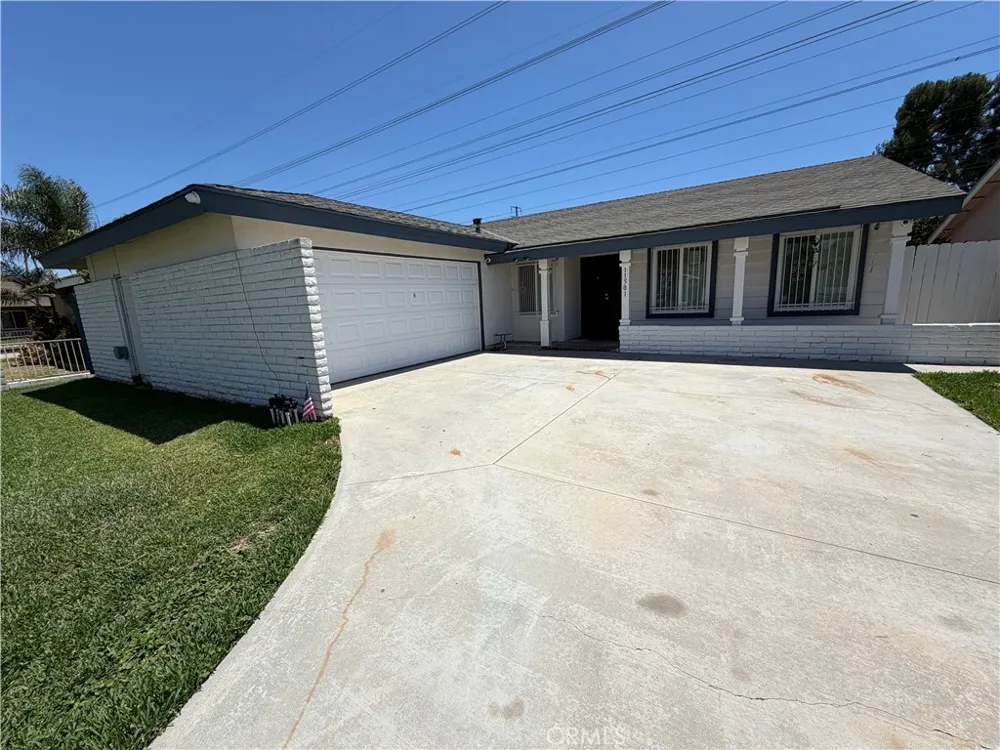 11510 Bertha Cerritos, CA 90703
