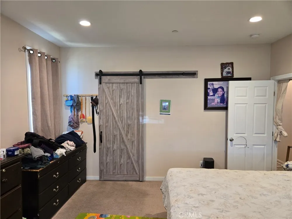 7961 Pedley San Bernardino, CA 92410