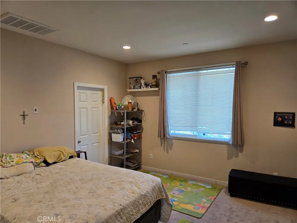 7961 Pedley San Bernardino, CA 92410