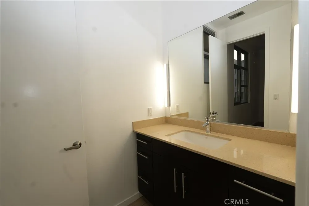 133 The Promenade N. #115 Long Beach, CA 90802
