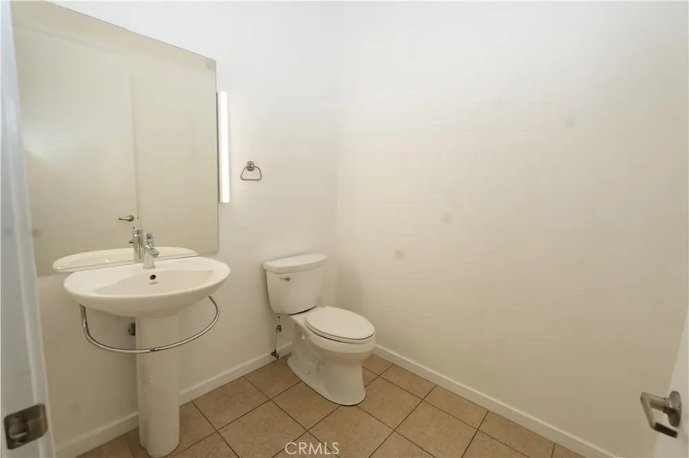133 The Promenade N. #115 Long Beach, CA 90802