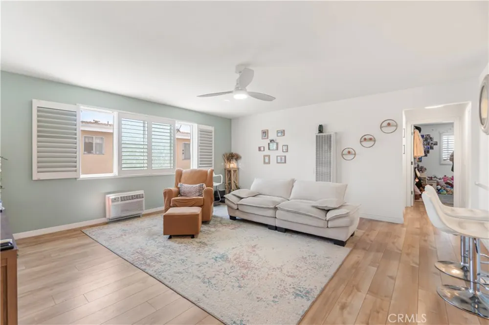2890 E Artesia #60 Long Beach, CA 90805