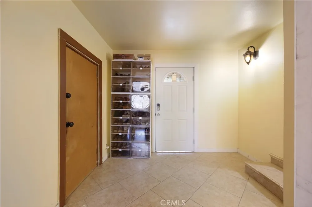 1307 S Cliveden Compton, CA 90220