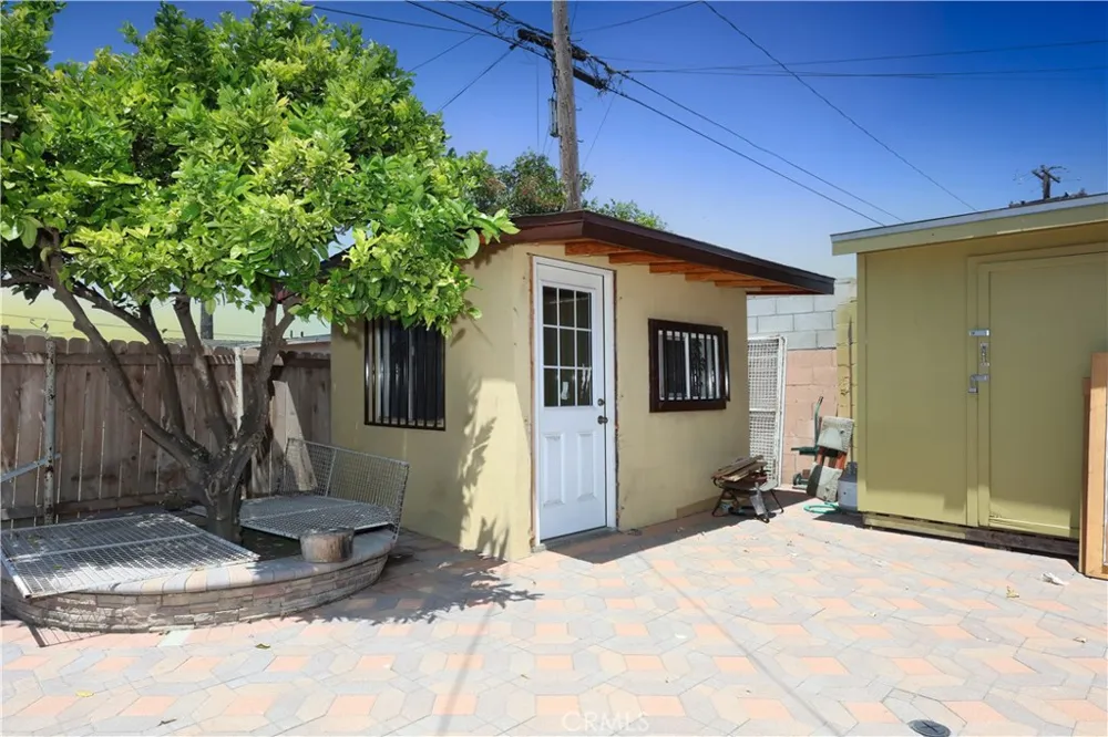 1307 S Cliveden Compton, CA 90220