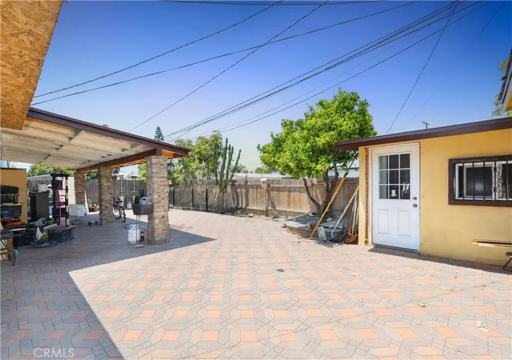 1307 S Cliveden Compton, CA 90220