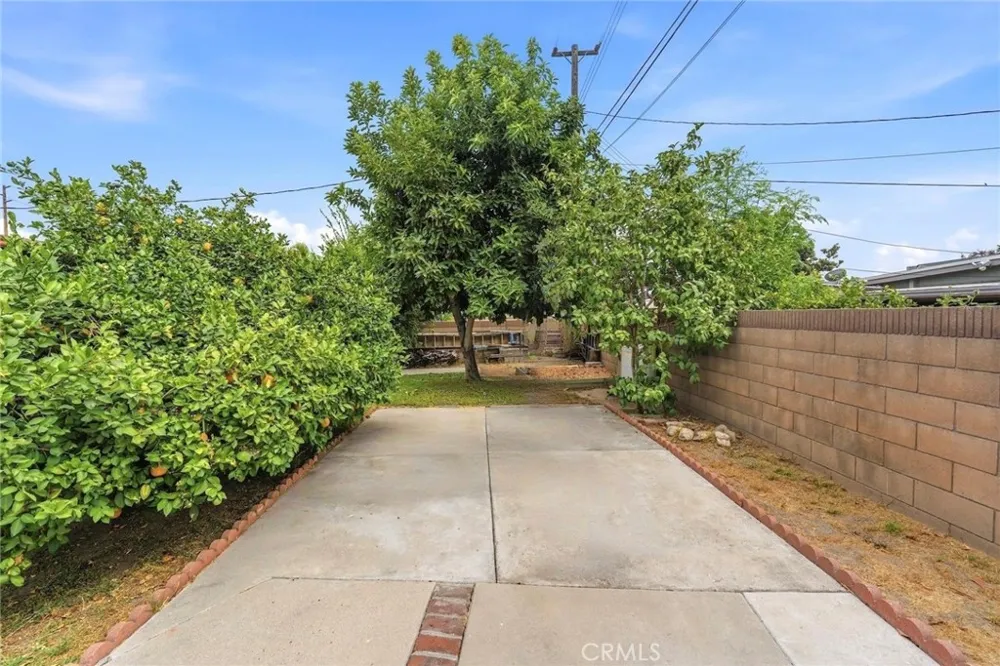 13748 Temple La Puente, CA 91746